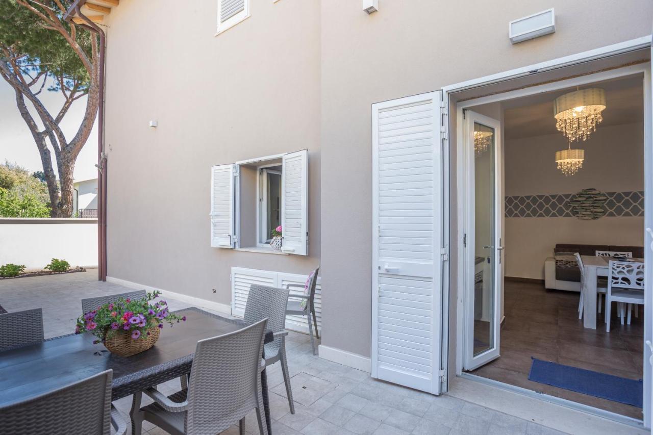 Prima Dell'Elba Family Apartments Piombino Bagian luar foto