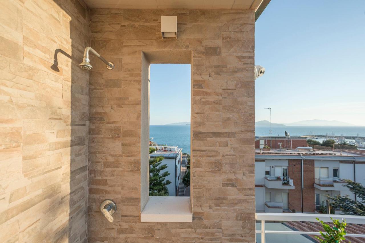 Prima Dell'Elba Family Apartments Piombino Bagian luar foto